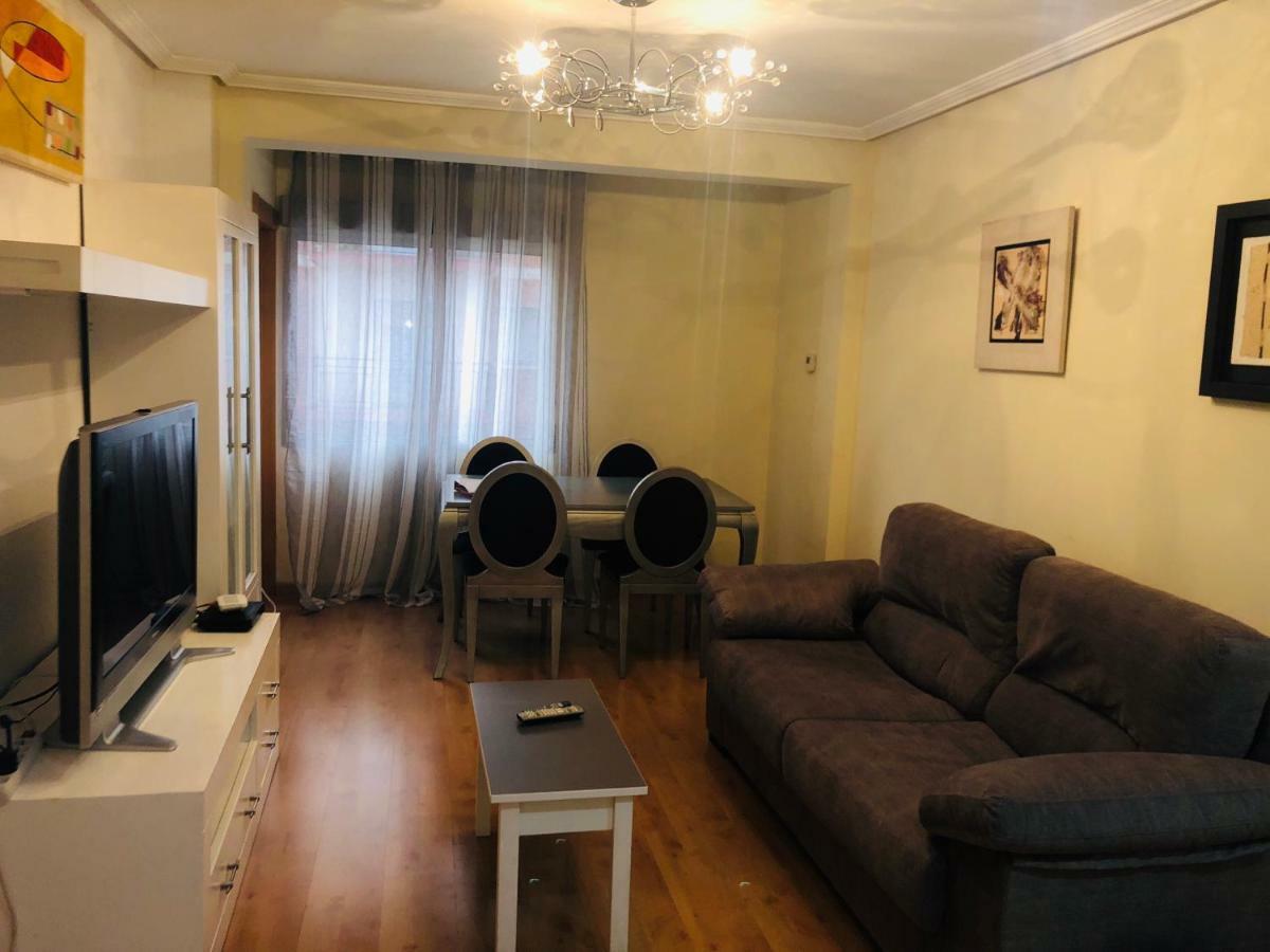 Piso Avenida De Madrid Appartement Zaragoza Buitenkant foto
